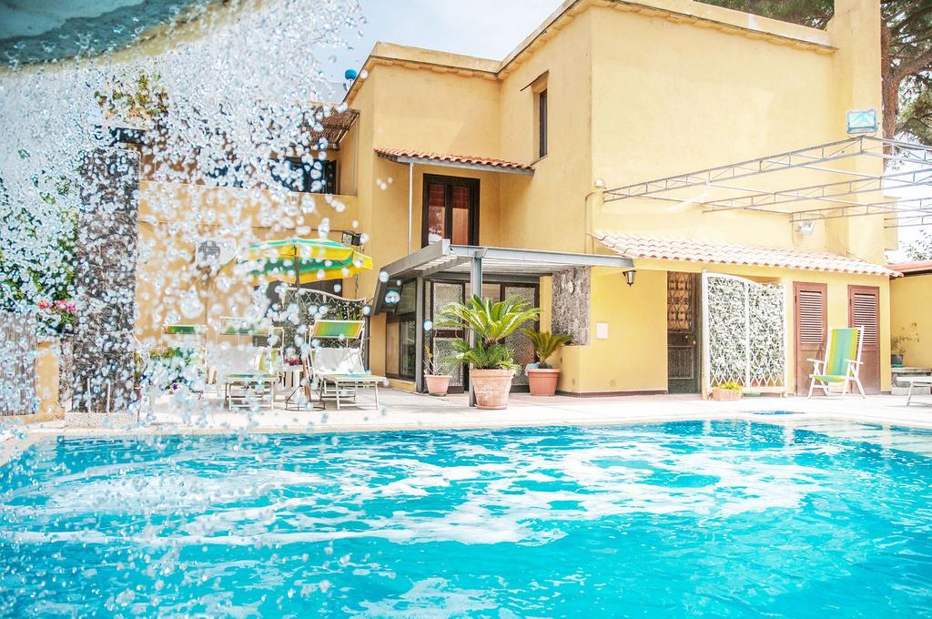 Hotel Annabelle Ísquia Exterior foto